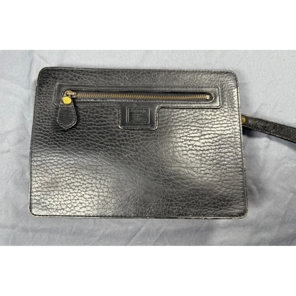 Burberrys Black Leather Clutch Bag‎ Wristlet Pouch Zippered Front Pocket Vintage